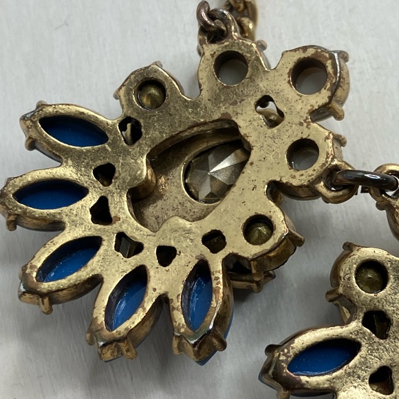 J. Crew Gemstone Cluster Statement Necklace Teardrop Crystals Blue Beige Gold ✨✨ - Picture 9 of 9